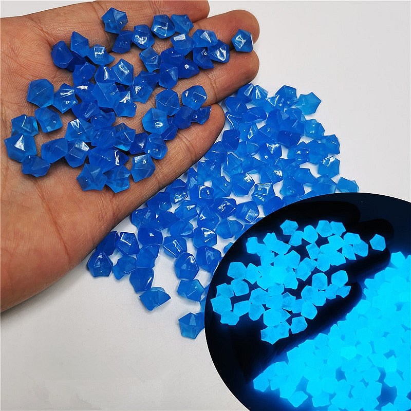 500 Or 1000Pcs Glow In The Dark Garden Pebbles. Crystal Rocks To Use in Your Fish Tank Or A Decorative Bowl.