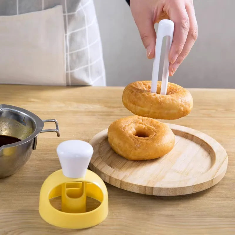 DIY Creative Doughnut Kitchen Tool