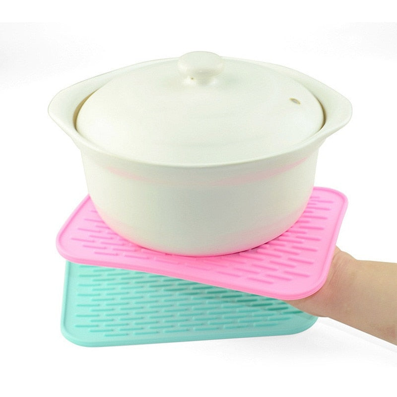 Silicone Non-slip, Heat Resistant Holder And Dinnerware Mat.