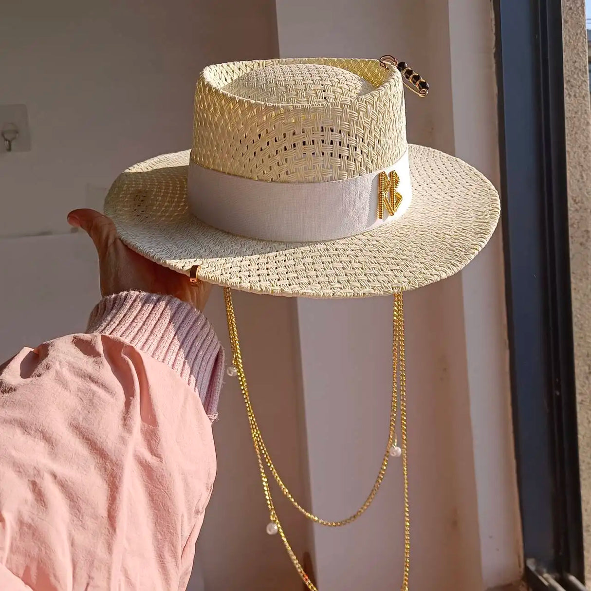 Women's Delicate Woven Summer Straw Hat