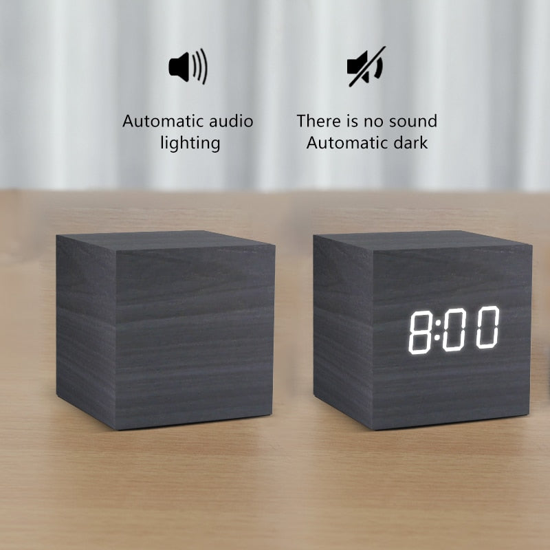 Wooden Alarm Clock USB/AAA Powered