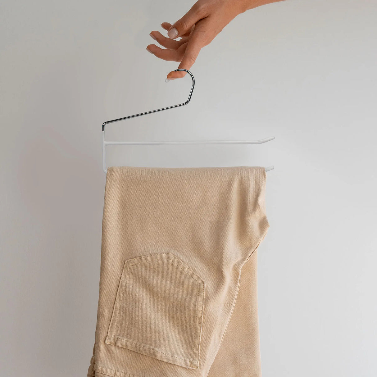 Non-Slip Steel and PVC Hook Hangers Of Various Sizes and Colors