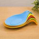 Multi heat resistant silicone mat for kitchen accessories.