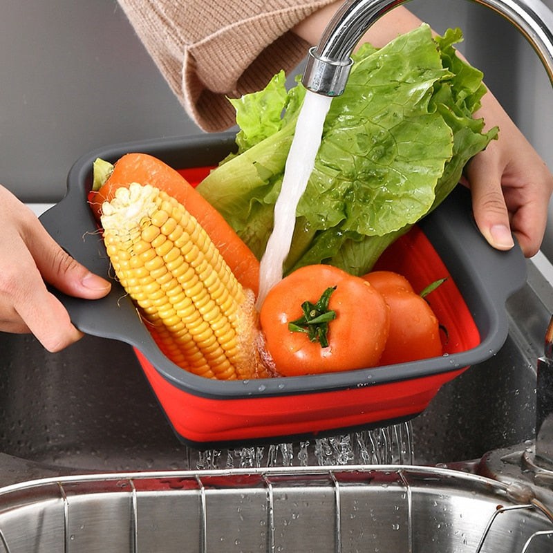 Silicone Vegetable/Pasta Strainer.