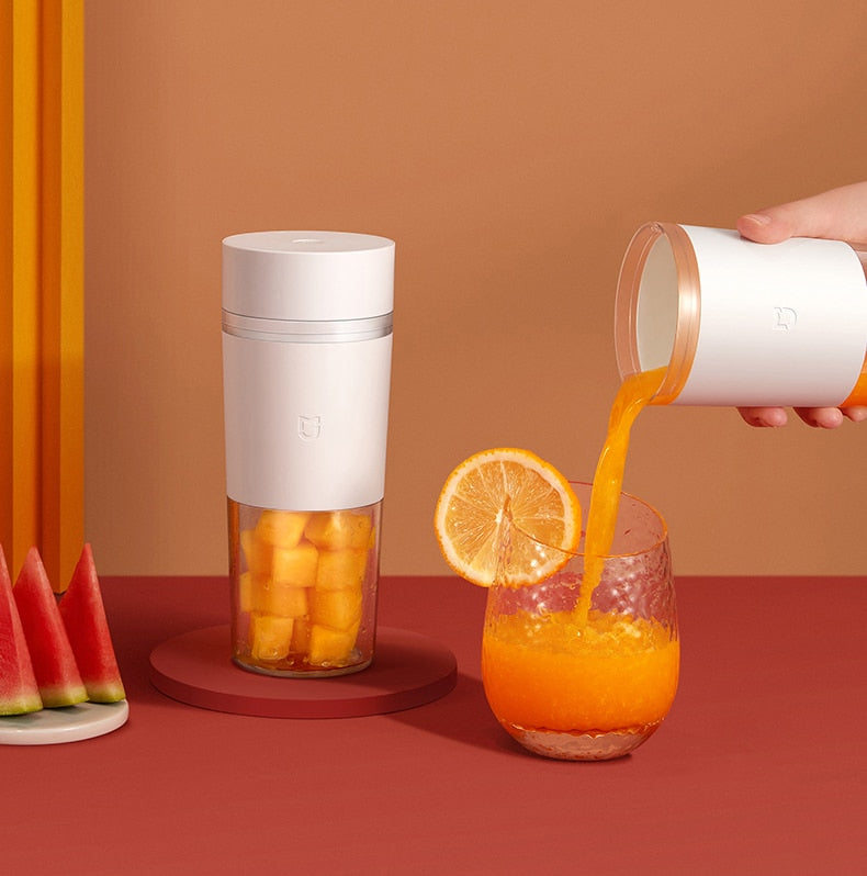 XIAOMI MIJIA  USB Mini Electric Stainless Steel Fruit Juicer.