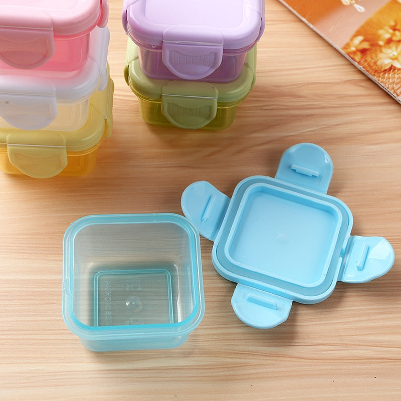 Moisture-proof Food Mini Storage Containers.