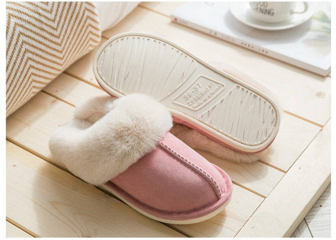 JIANBUDAN Plush Lightweight soft comfortable warm slippers.