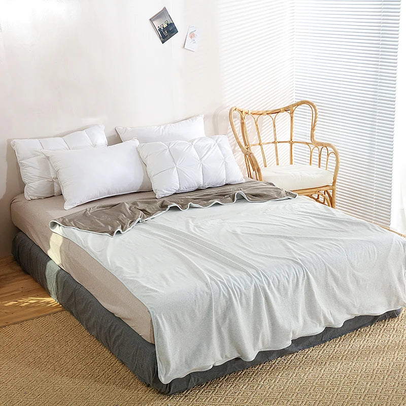 Organic Cotton EMF Protected Blanket To Block 5G Or 4G computer