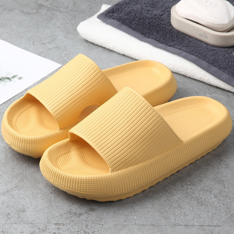 Women's Thick Platform Anti-slip Slippers . Great for Indoor and Outdoor.