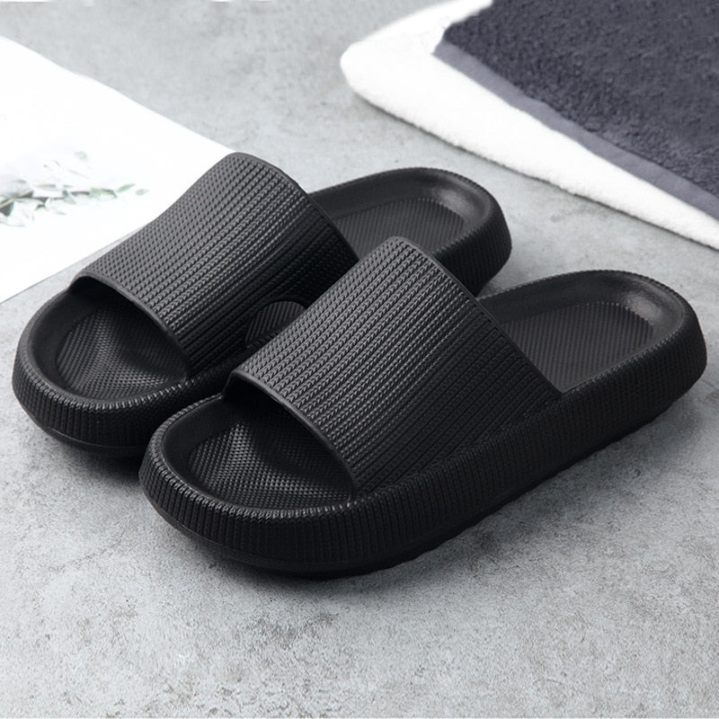 Women's Thick Platform Anti-slip Slippers . Great for Indoor and Outdoor.