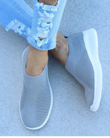 Women's Lightweight Casual Flat Slip on Sneakers.