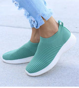 Women's Lightweight Casual Flat Slip on Sneakers.