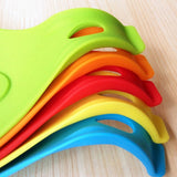 Multi heat resistant silicone mat for kitchen accessories.