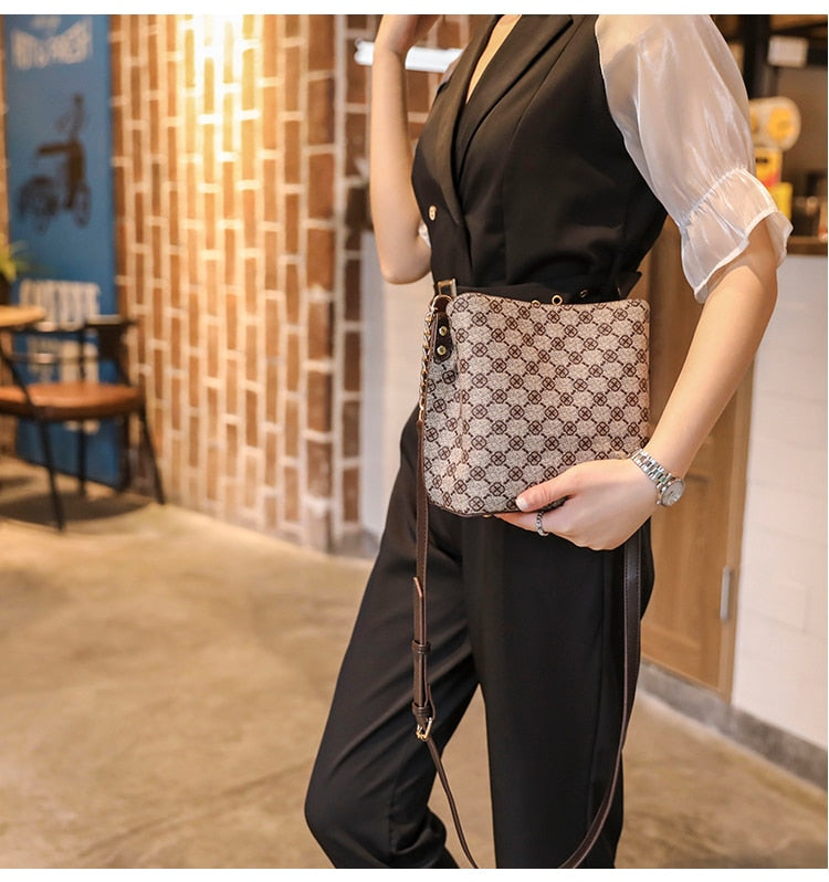 Plaid Mahjong Leather Shoulder Bag With Crossbody Sling Chain Strap.