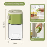 Moisture-proof Seasoning Bottle That Can Extrude 0.5 Grams Of Salt Or Sprinkle Larger Measurements Without Clumping