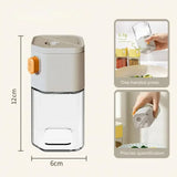 Moisture-proof Seasoning Bottle That Can Extrude 0.5 Grams Of Salt Or Sprinkle Larger Measurements Without Clumping