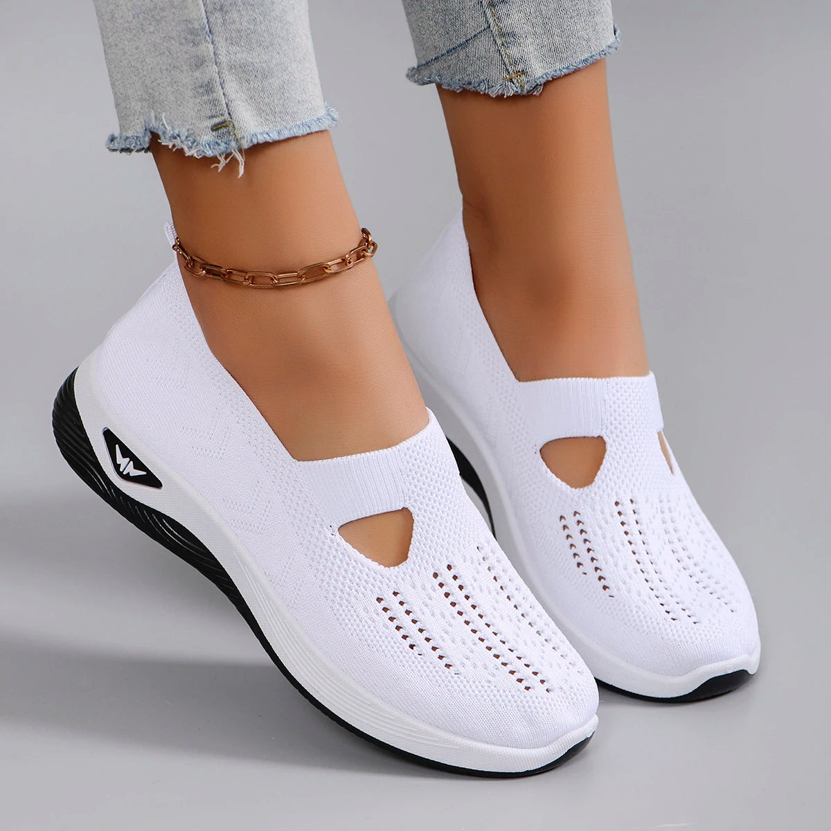 Women's Breathable, Lightweight, Non-slip Casual Shoe