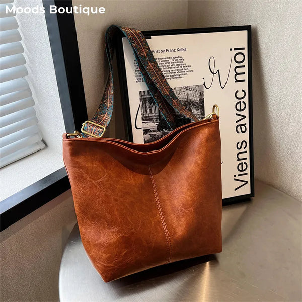 MOODS Soft PU Leather Designer Luxury Shoulder Bag.