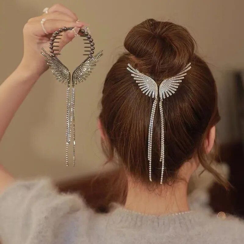 Pearl Or Rhinestone Ponytail Tassel Hair Clip.
