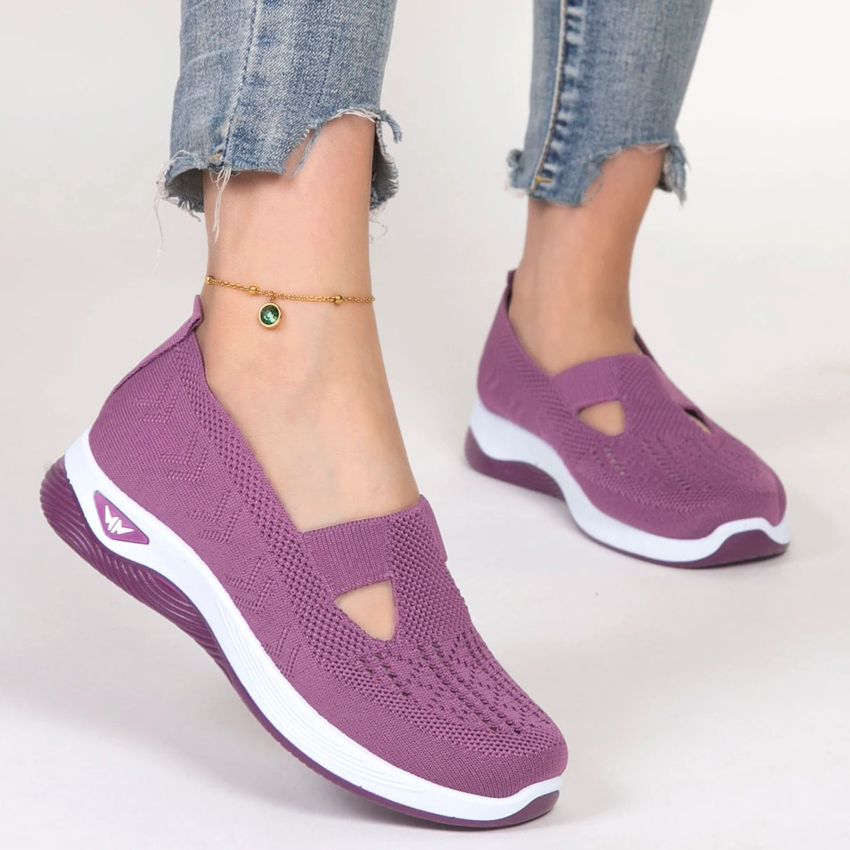 Women's Breathable, Lightweight, Non-slip Casual Shoe