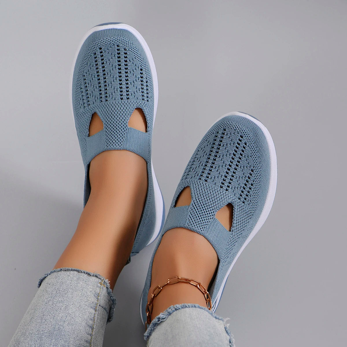 Women's Breathable, Lightweight, Non-slip Casual Shoe