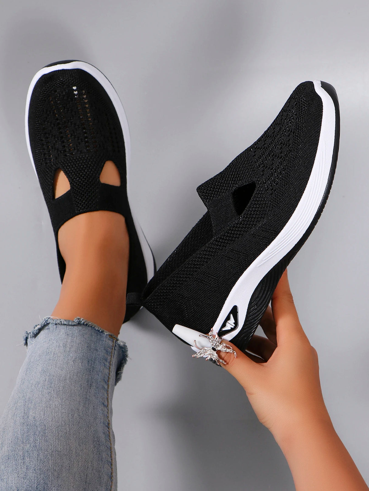 Women's Breathable, Lightweight, Non-slip Casual Shoe