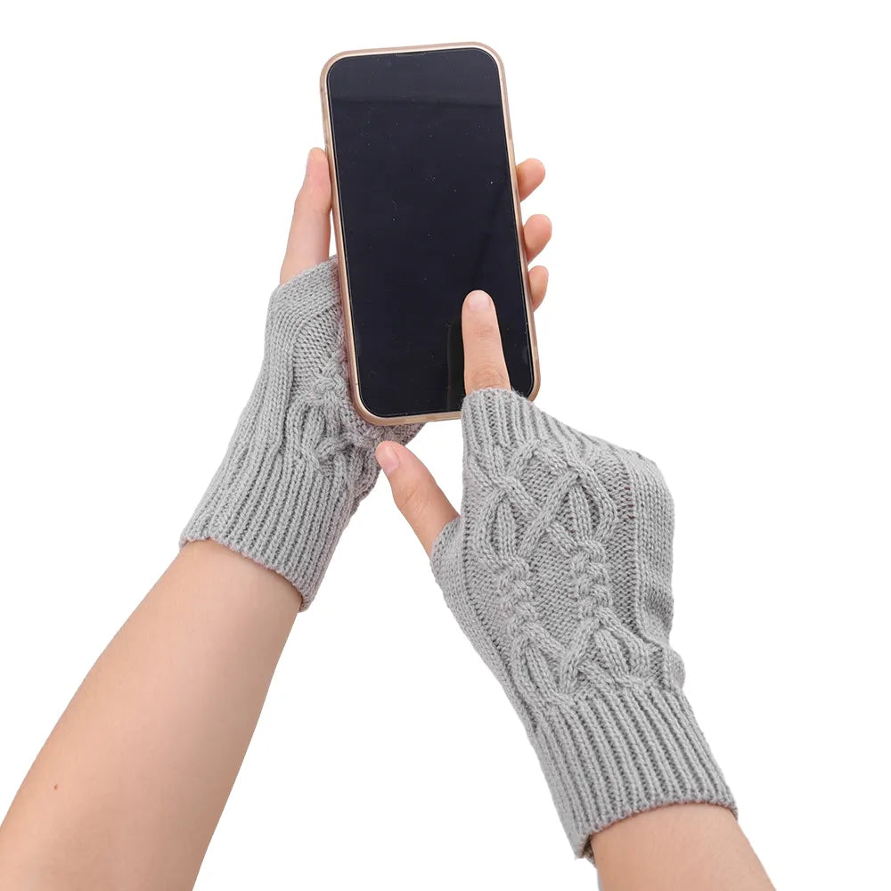 Women Or Men's Half Finger Soft Warm Wool Gloves