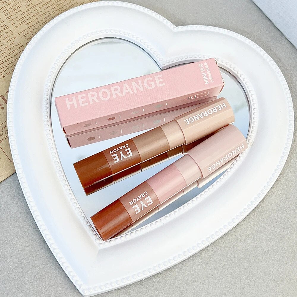 4 In1 Pearlescent ,Waterproof  Highlighter Eyeshadow Stick.