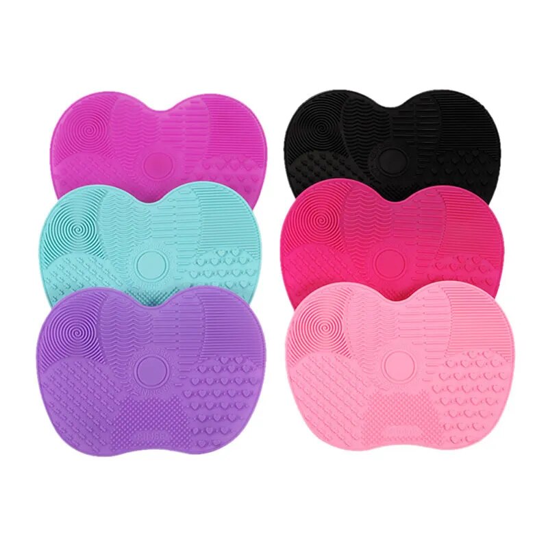 Silicone Pad with Suction Cups For Cleaning Makeup Brushes.