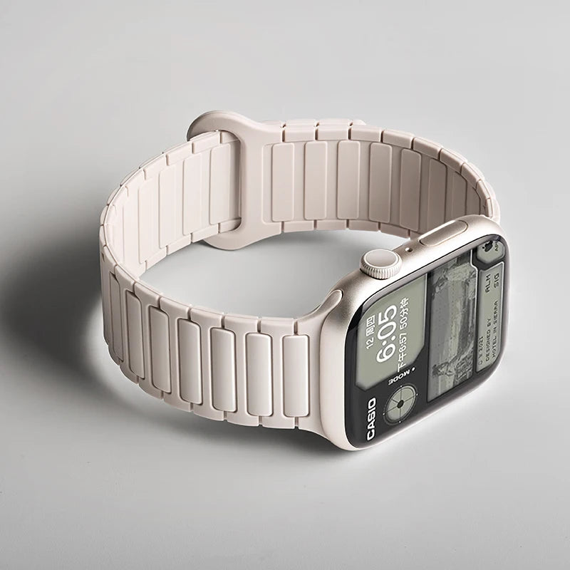 Silicone Magnetic  Strap for Apple Watch 46mm 42mm 49mm 45mm 41mm 44mm 40mm Band For IWatch Ultra 2 Series 10 9 8 7 6 SE 5 4 3