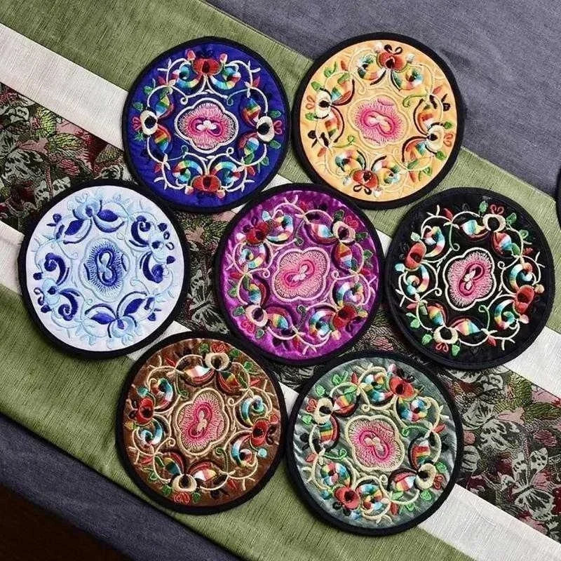 4PCS/set Embroidery Cloth Protective Coaster Mats
