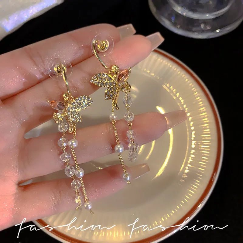 Women's Fashion Zircon Christmas Earrings.