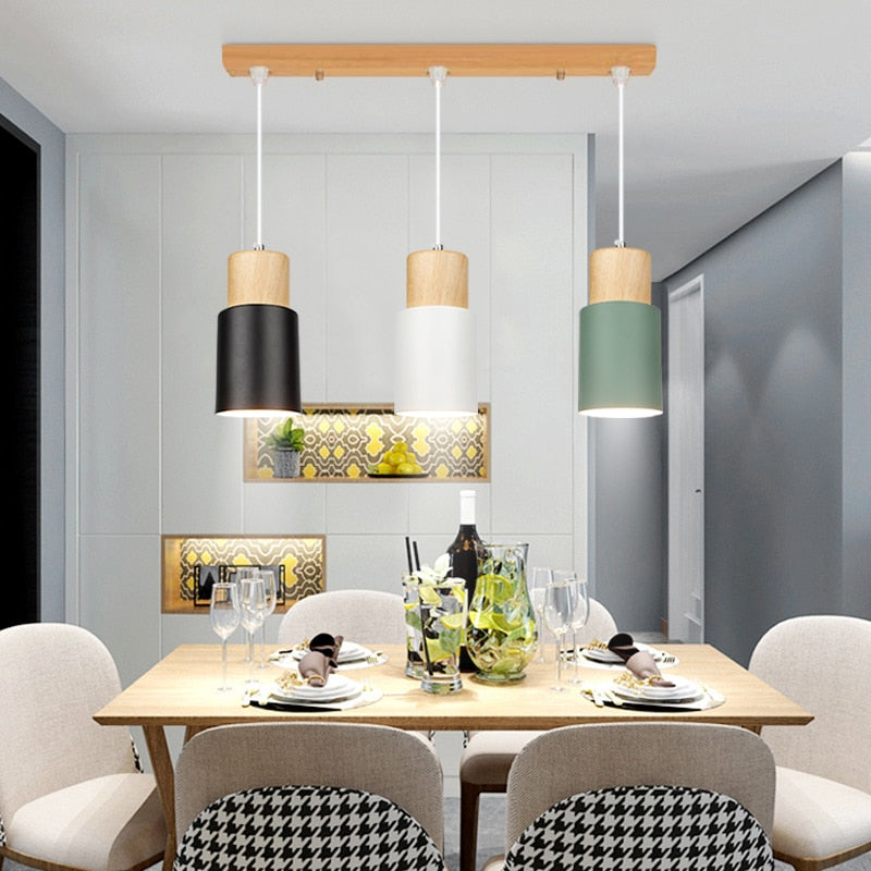 Nordic Wood Pendant Lights. E27 220V for Dinning Room, Kitchen or restaurant decoration.