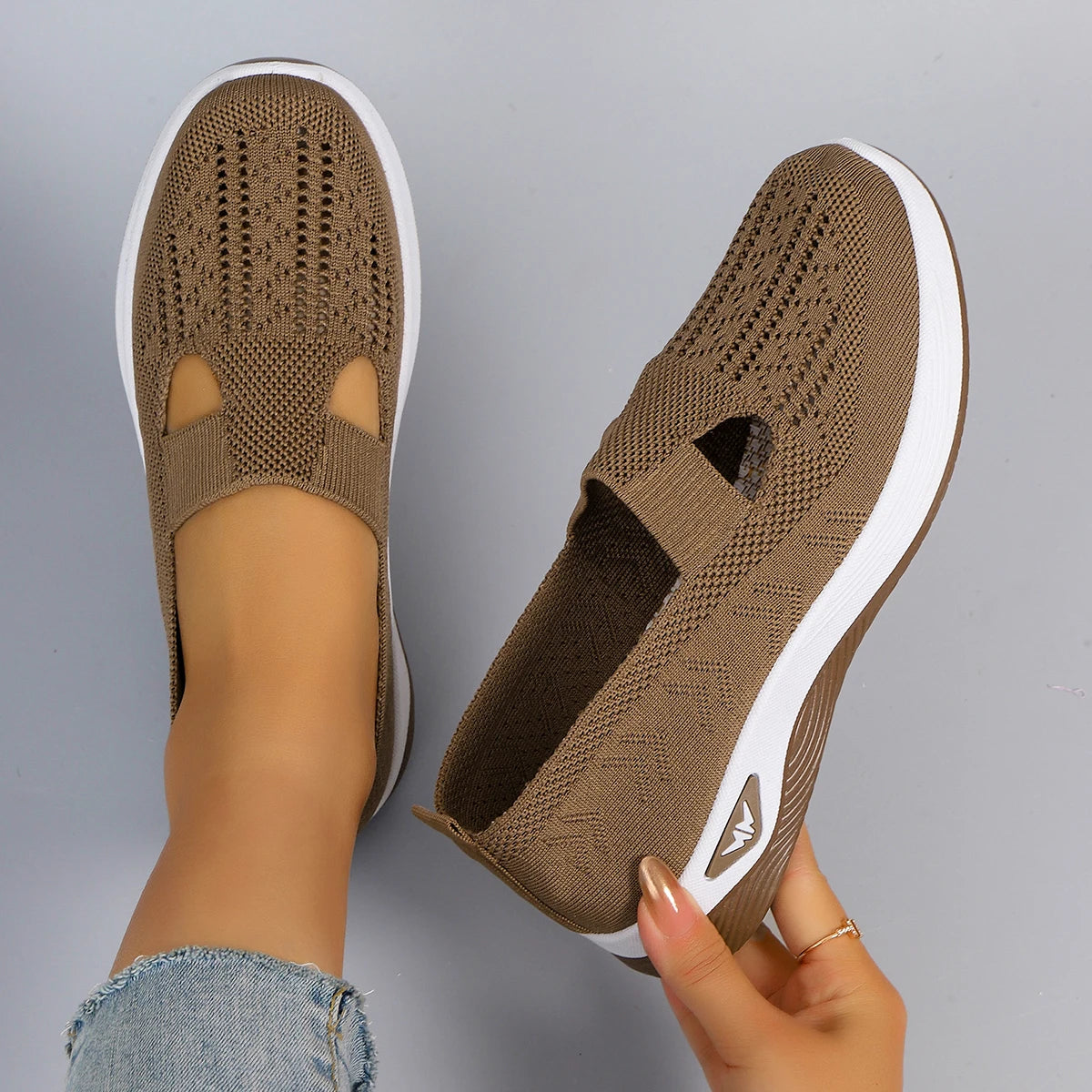 Women's Breathable, Lightweight, Non-slip Casual Shoe