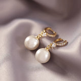 Lady's Elegant Pearl Pendant Earrings