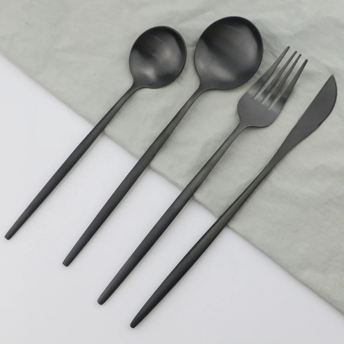 5pcs Black Gold Reusable Dinnerware Set For Camping With Case