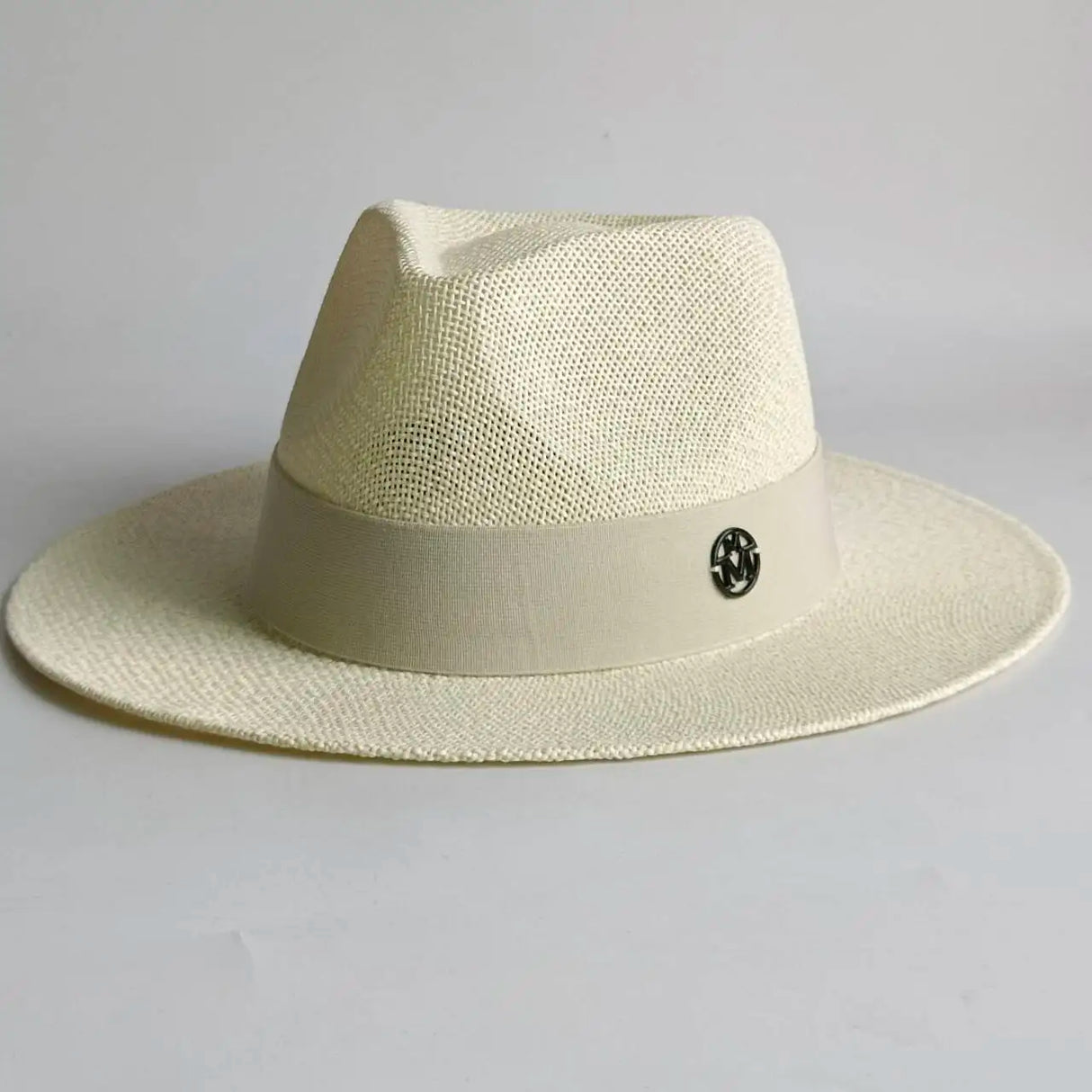 Women's Delicate Woven Summer Straw Hat