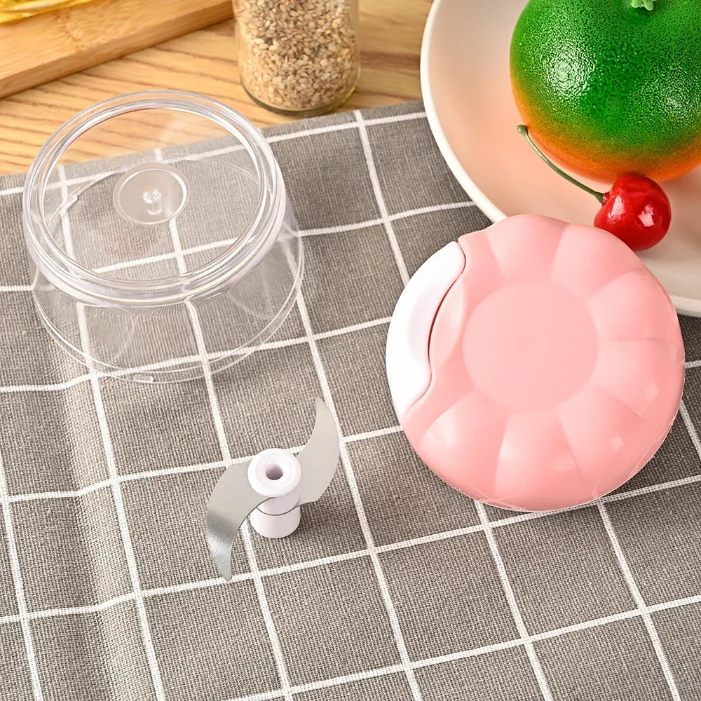 1PC Manual Mini Chopper For Garlic Chili Or Peppers