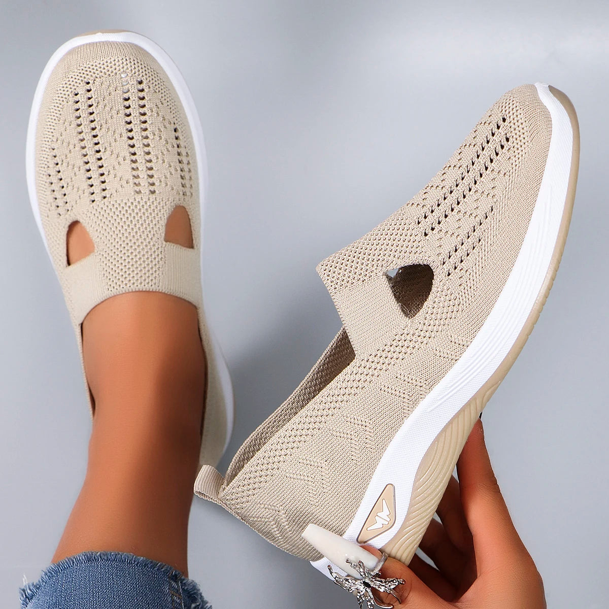 Women's Breathable, Lightweight, Non-slip Casual Shoe