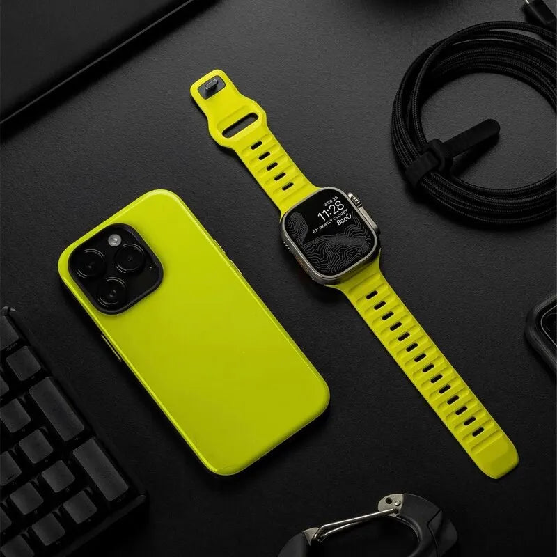 Silicone Straps For Apple Watch Band 9 8 7 6 SE 5 4 3 38mm 40mm 41mm 42mm 44mm 45mm Bracelet iWatch Series Ultra 3 2 1 Band 49mm