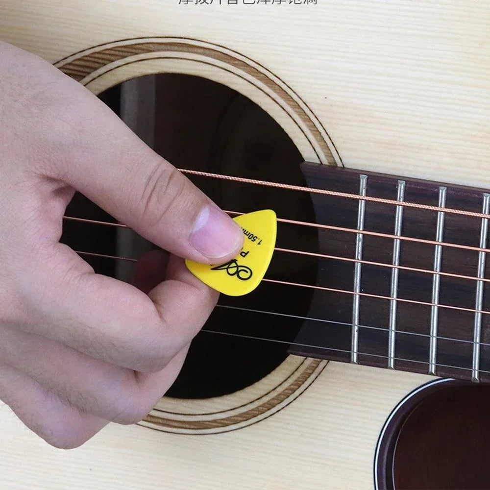 0.58 - 1.5 mm Thick Guitar Picks