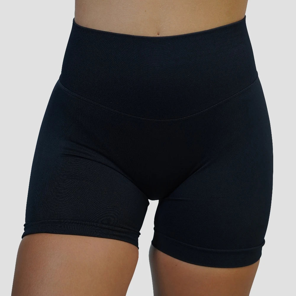 Keep That Pump Fitness Seamless Scrunch Shorts