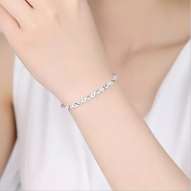 Fashion 925 silver color Cross Bracelet.