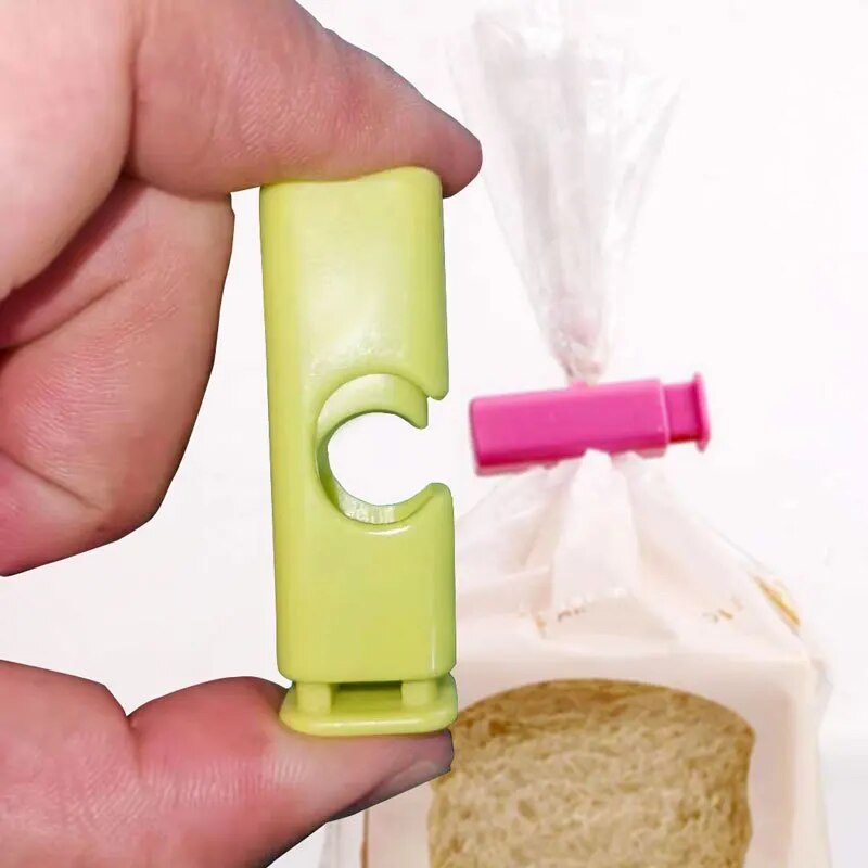 Reusable Plastic Sealing Bag Clips.