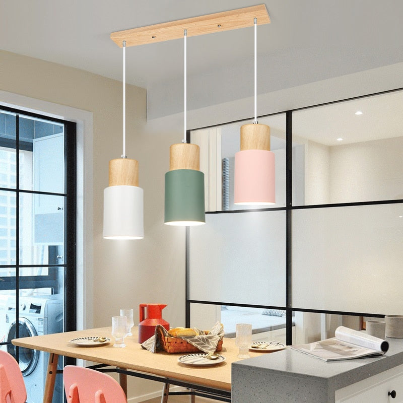 Nordic Wood Pendant Lights. E27 220V for Dinning Room, Kitchen or restaurant decoration.