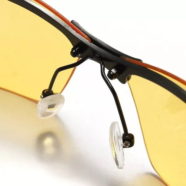 Polarized UV Yellow Night Vision Driving Glasses.