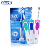 Oral B 3D Whiten Electric Adult Toothbrush With Gift Brush Heads.