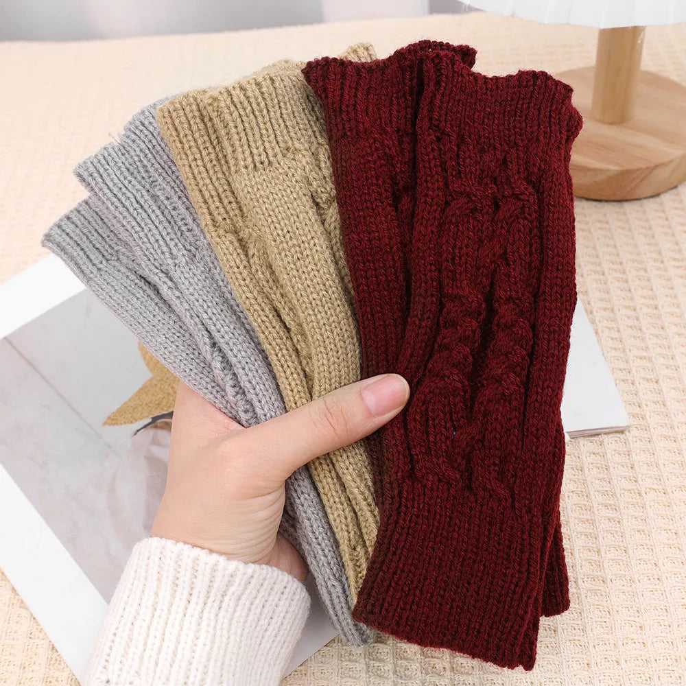 Women Or Men's Half Finger Soft Warm Wool Gloves