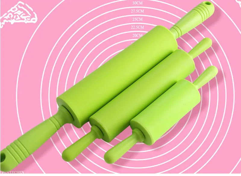 Silicone Non-Stick Rolling Pin With Plastic OR Wooden Handle. Pas