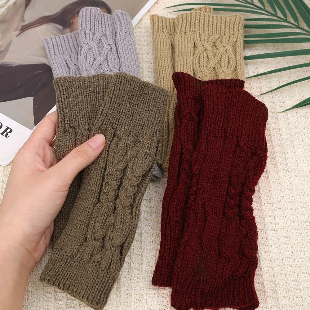 Women Or Men's Half Finger Soft Warm Wool Gloves